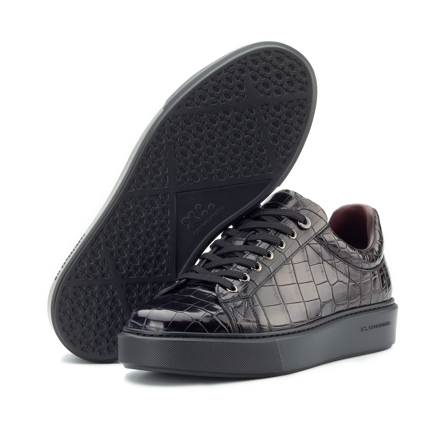 Sneakers with crocodile leather trim